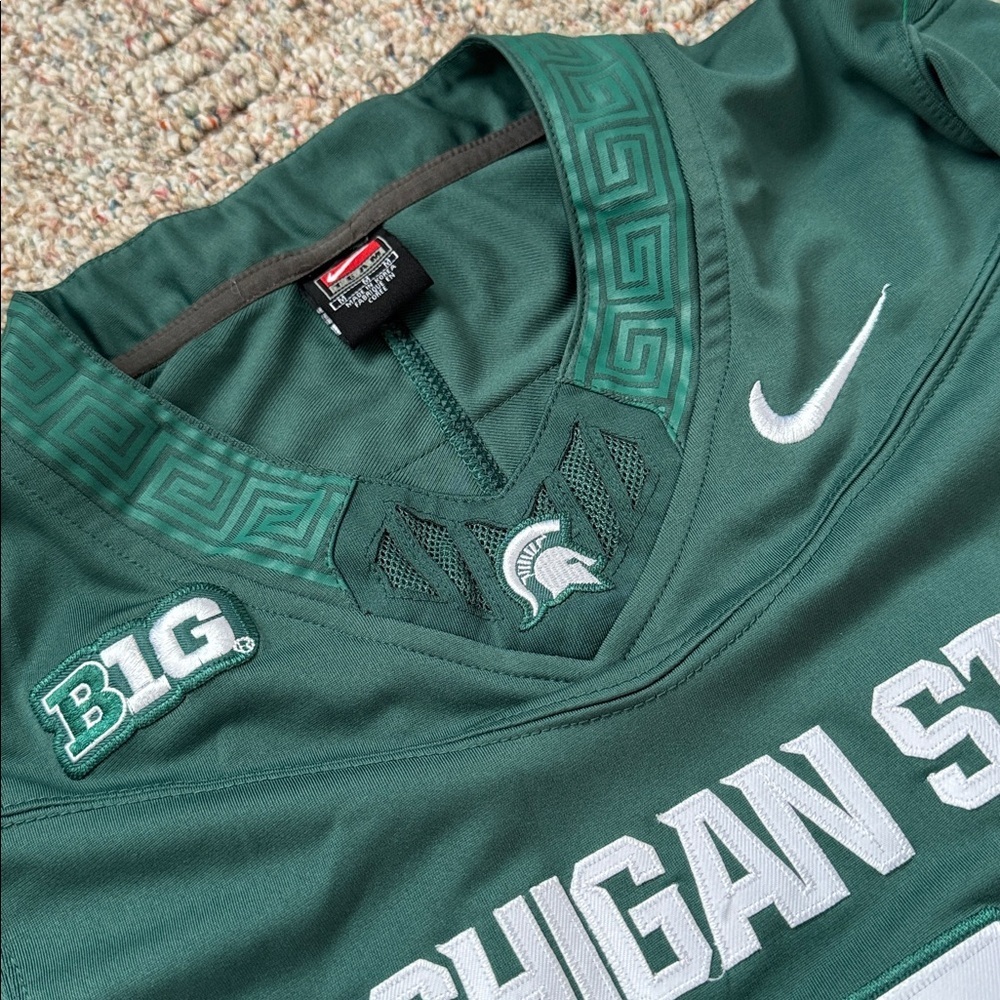 Nike Michigan State MSU Green and White #2 Aiden Chiles football Jersey - Picture 4 of 6